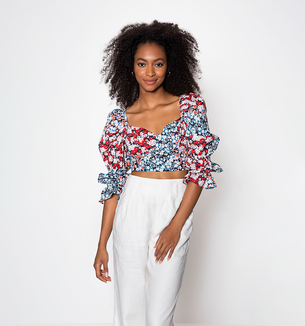 Blusa Con Amarres Trasero Y Manga En Dos