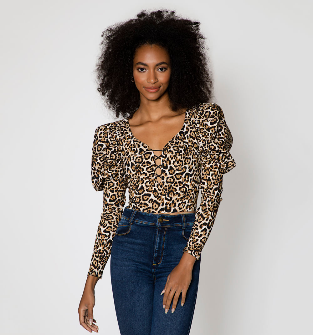 Blusa Corta Manga Larga Con Botones Y Ci