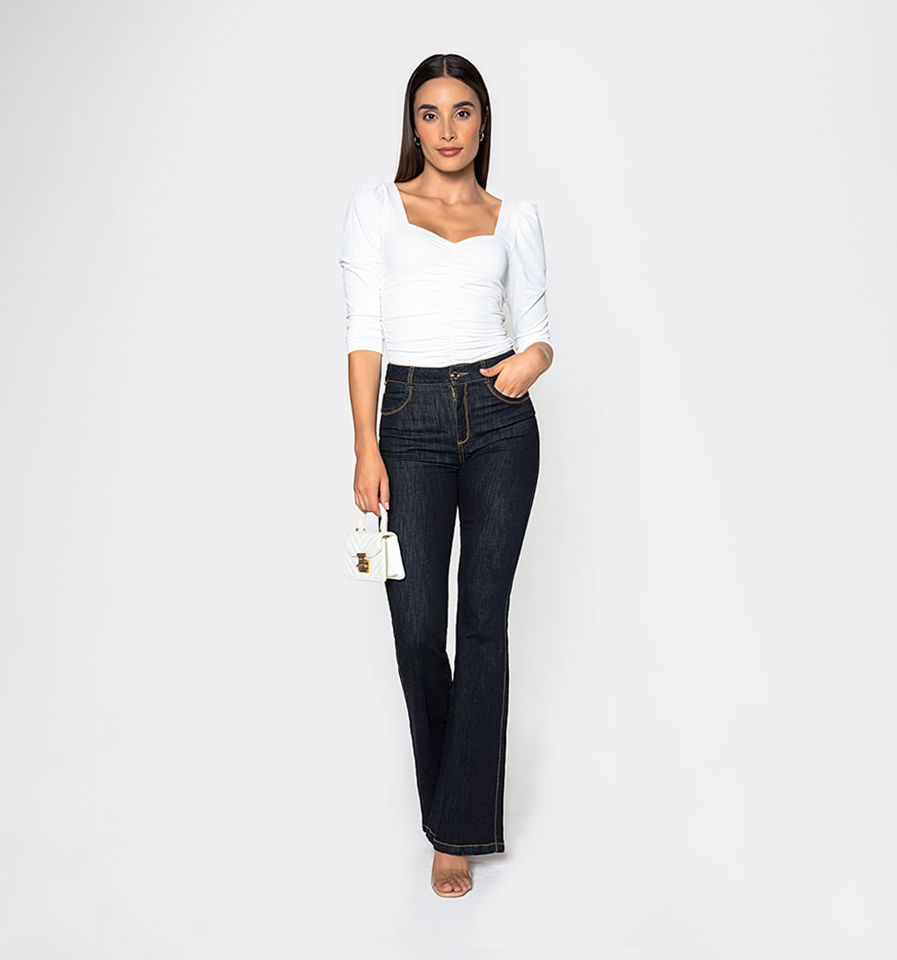 Blusa Manga 3/4 Con Surcido En Copas Y C