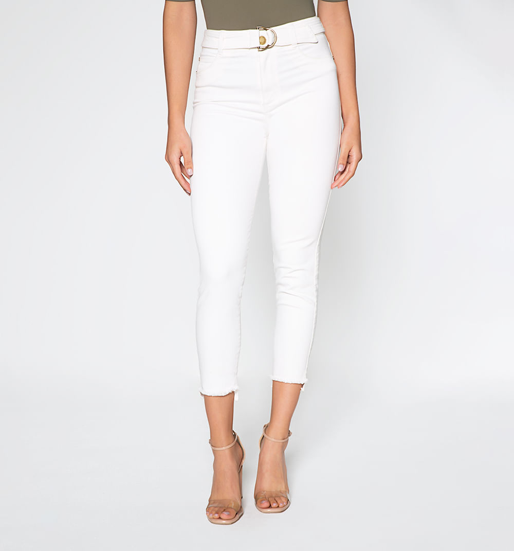 Jean Cropped Con Cinturon De Pptes Decor