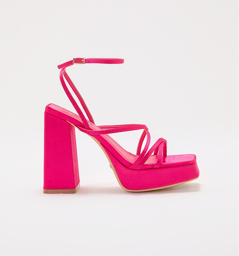 Sandalias de 2025 tacon fucsia