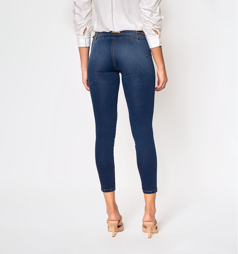 Jean Ultraslim Tiro Medio Levanta Cola Studio F M xico