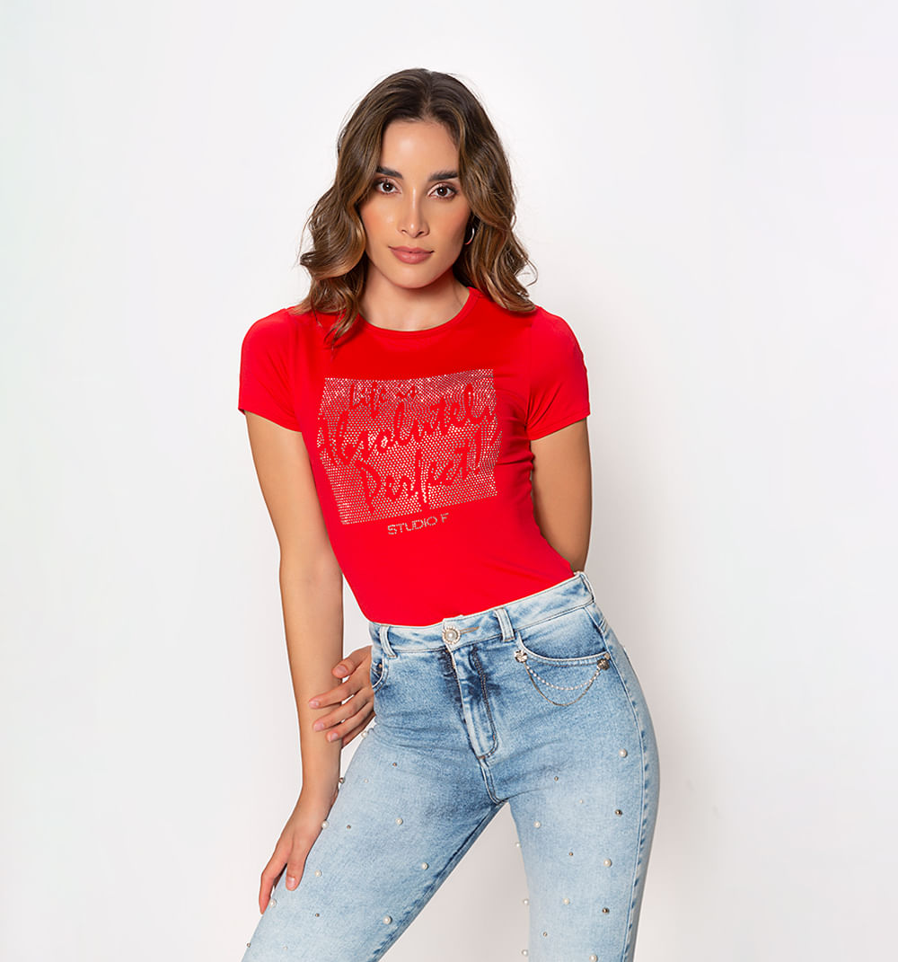 Camiseta Manga Corta Con Aplique Pedreri
