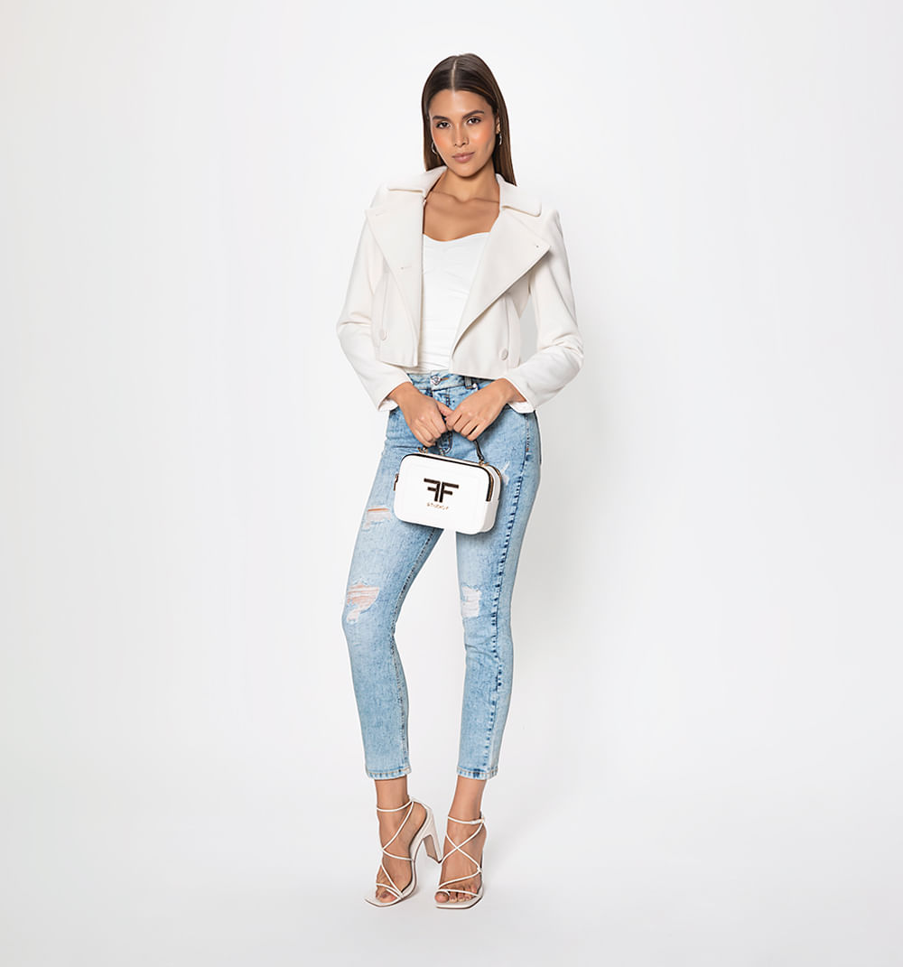 Chamarra Corta Cruzada