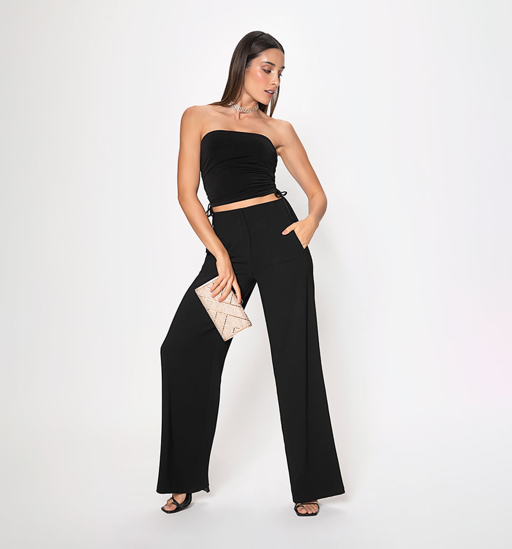 Blusa Strapless Con Canales En Costado