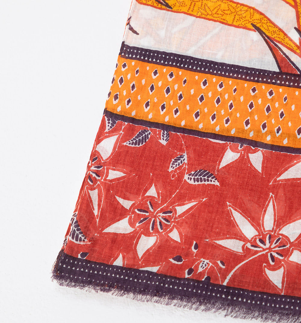 Pashmina Estampada Diseño Hojas