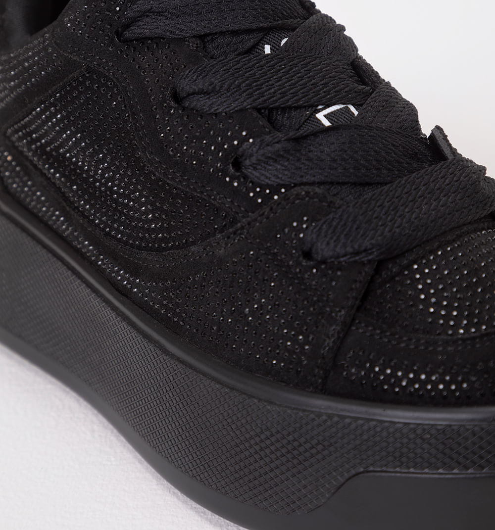 Tenis Plataforma Con Capellada Hot Fix Y