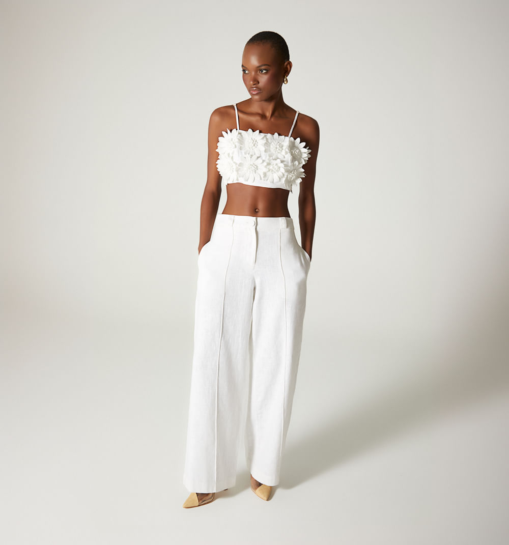 Crop Top Con Encaje De Flores