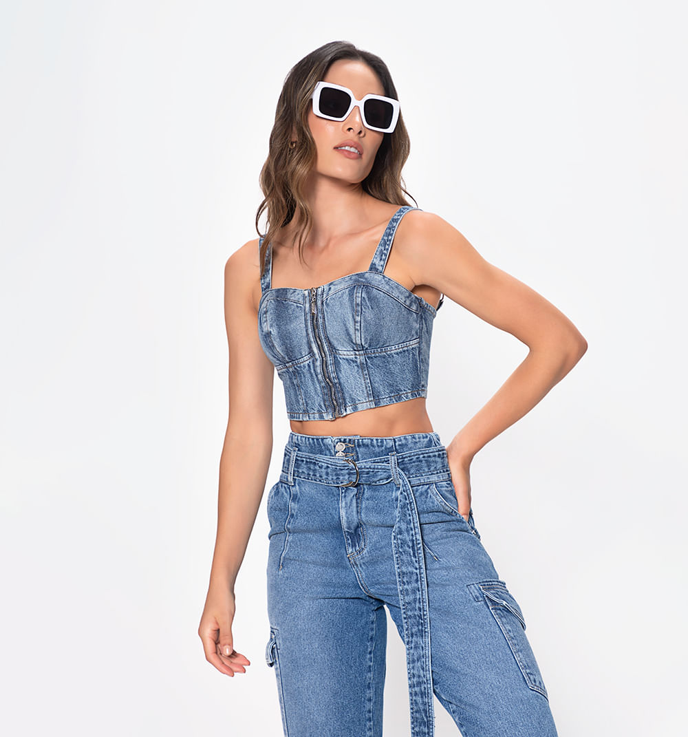 Blusa Crop De Tiras, Con Copas Cierre En