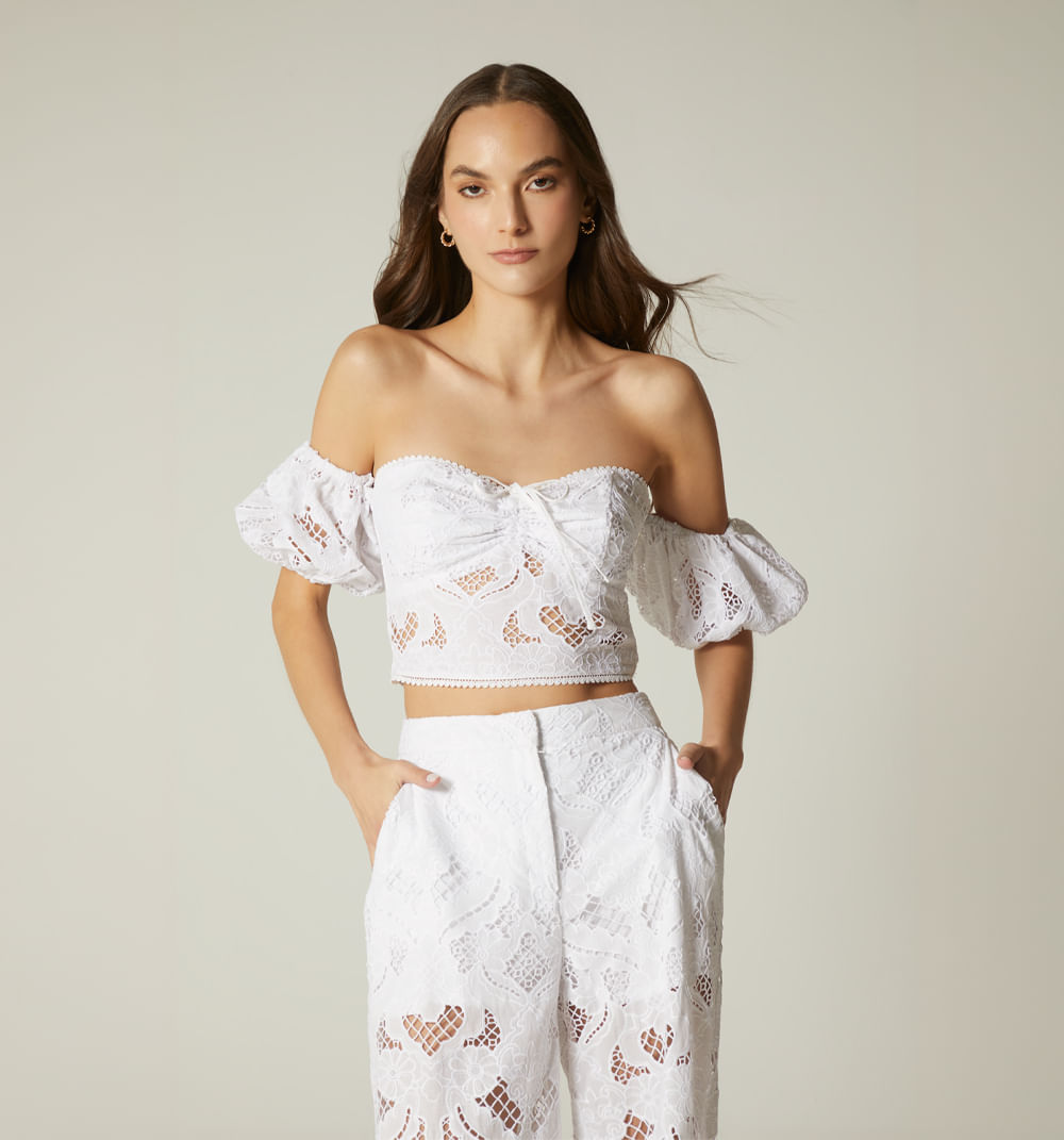 Blusa Con Canal Y Tira