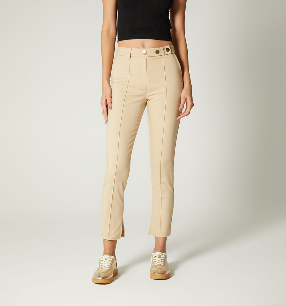 Pantalon Tipo Chino Con Abertura En Bota