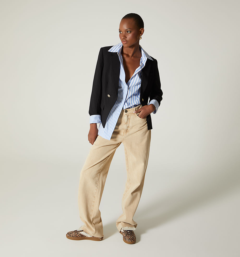 Blazer Dos Botones Frente