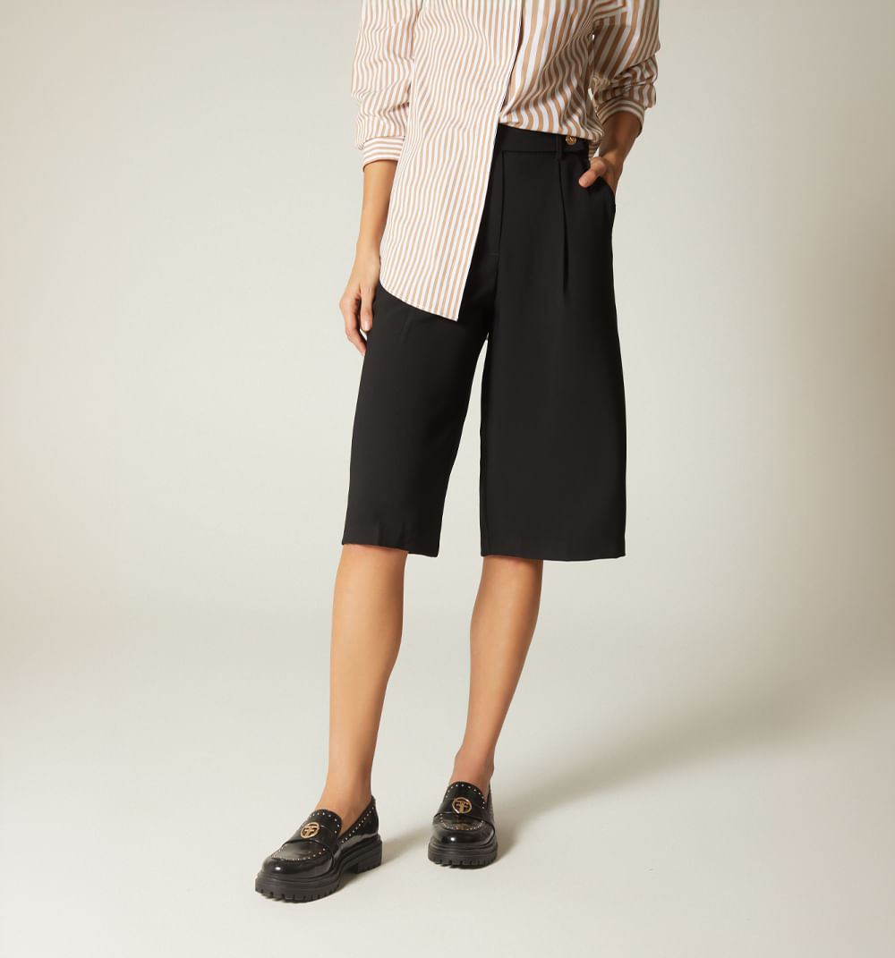 Culotte Pretina Con Broche Corte En Bota