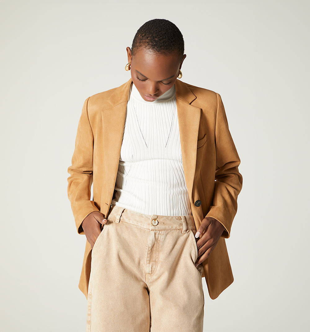 Blazer Dos Botones Tejidos Suede
