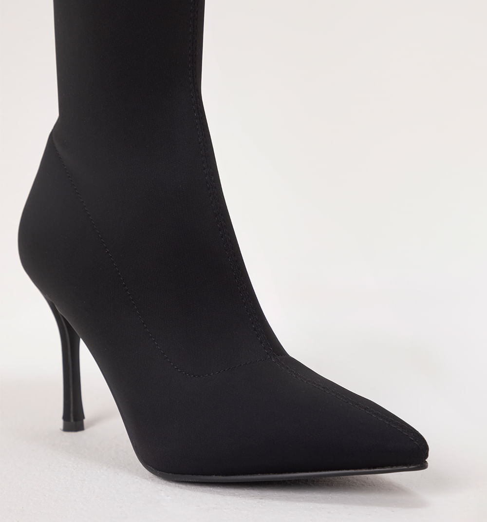 Bota Caña Alta Tipo Median