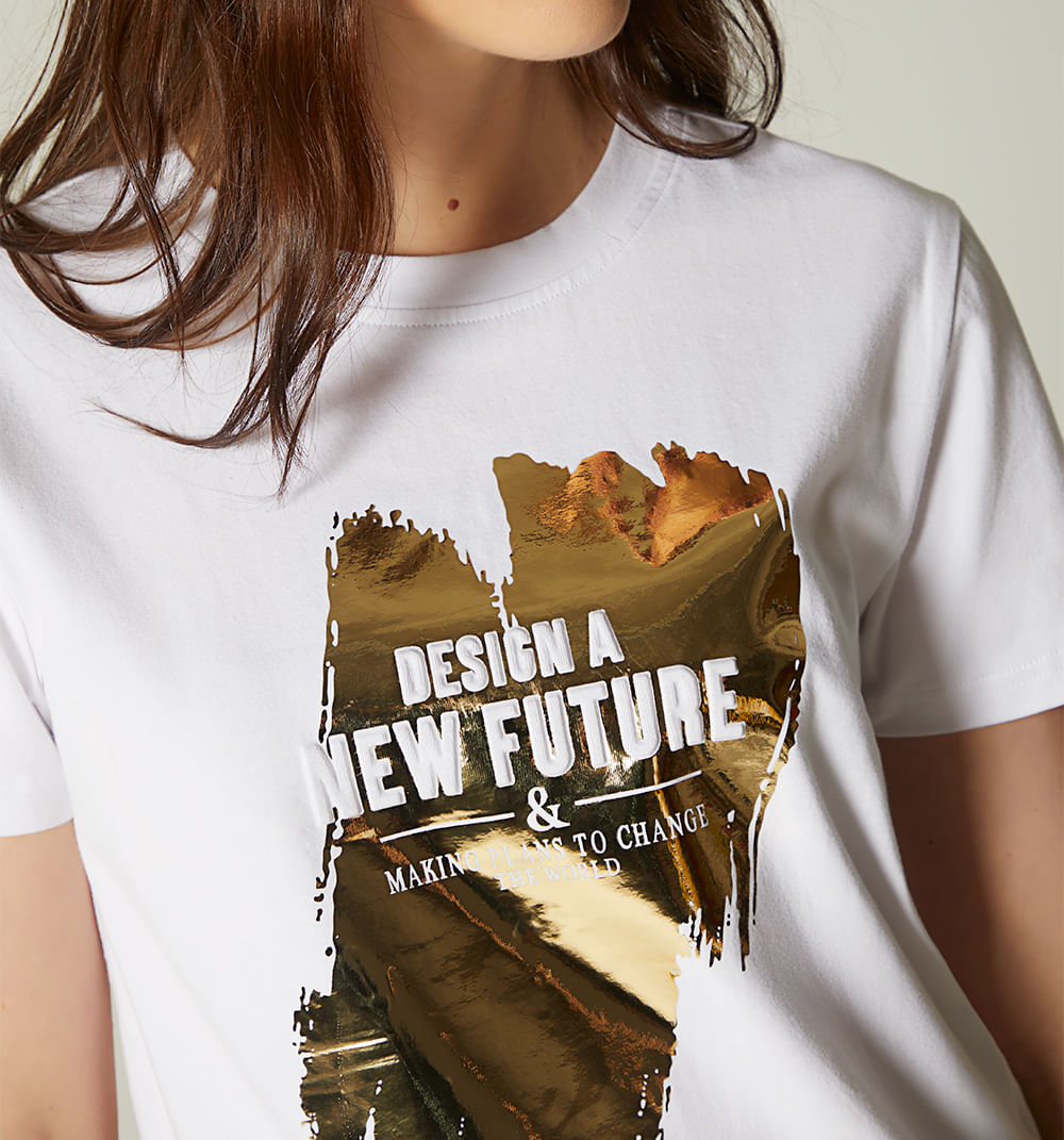 Camiseta Con Efecto Foil  Repujada