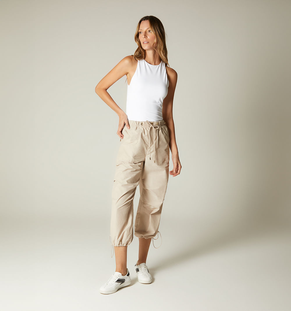 Pantalon Tiro Alto Con Elasticos