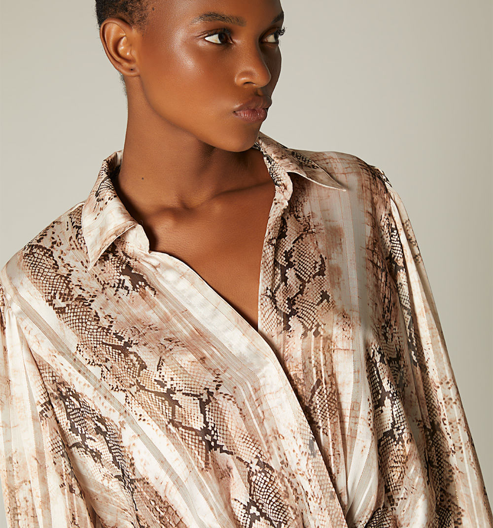 Body Manga Larga Con Frente Cruzado