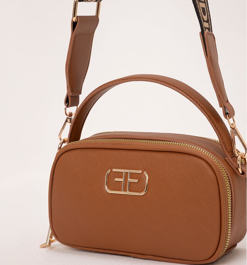 MANOSLIBRES-CAMEL-S411697-3
