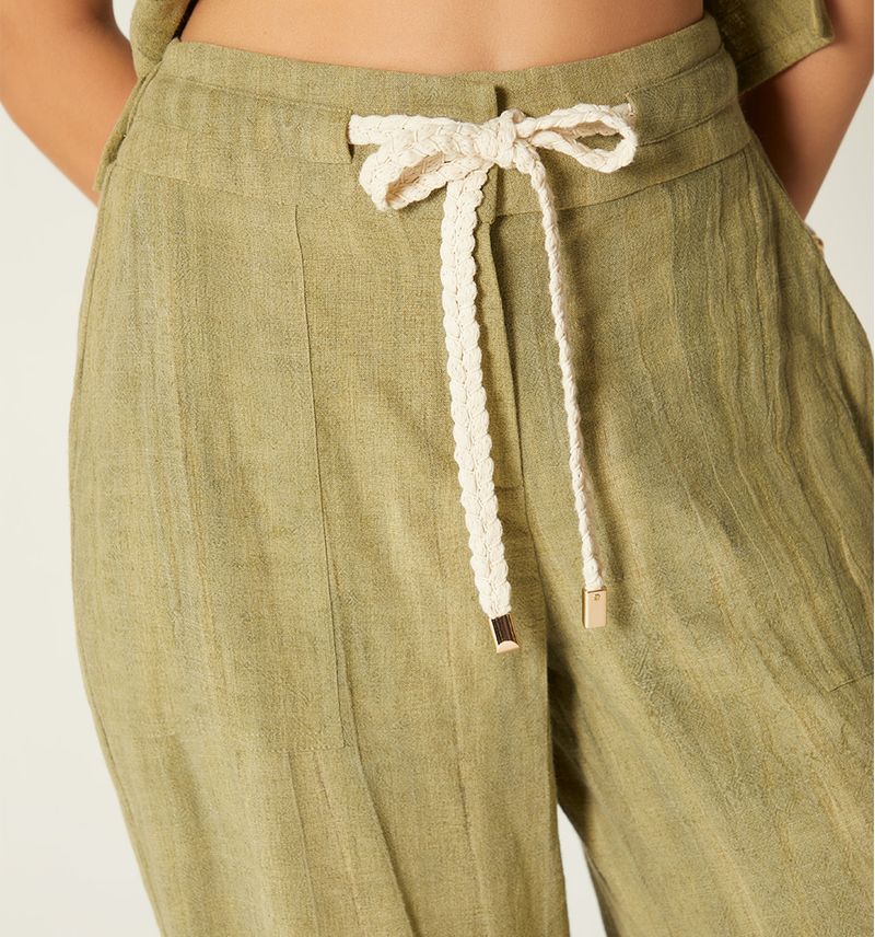 PANTALON-VERDE-S028881A-2