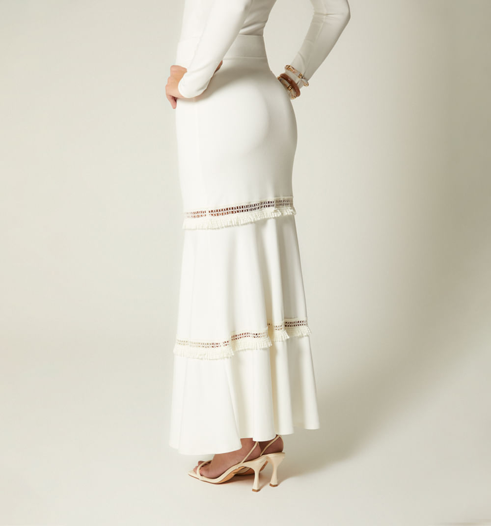 Falda Larga Con Insumo