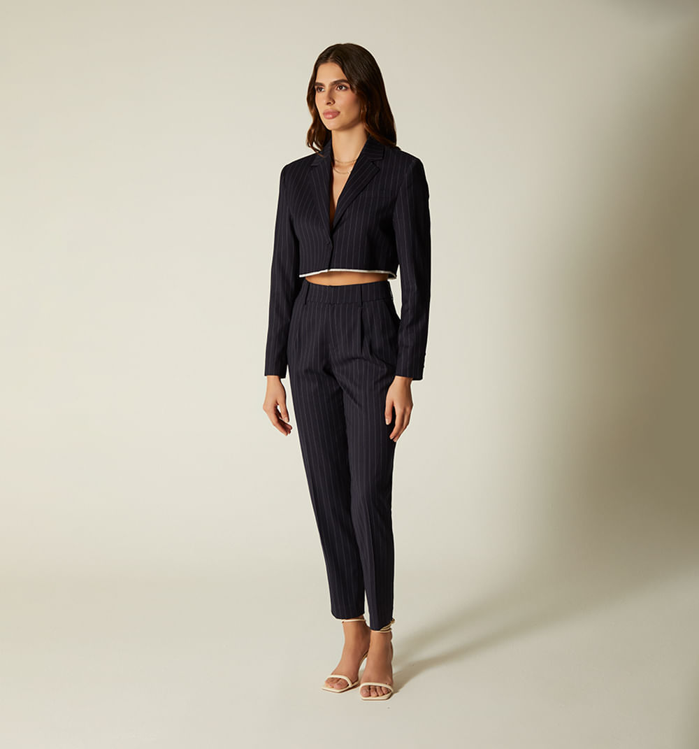 Pantalon  Con  Contraste  En Pretina