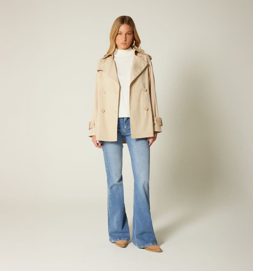 Trench Corto Con Botones