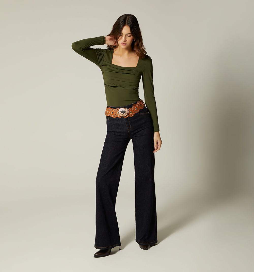 Blusa Escote Cuadrado Manga Larga