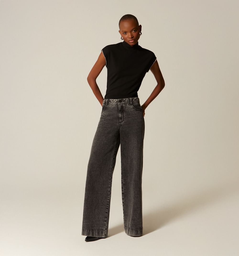 Blusa Manga Rodada Cuello Alto