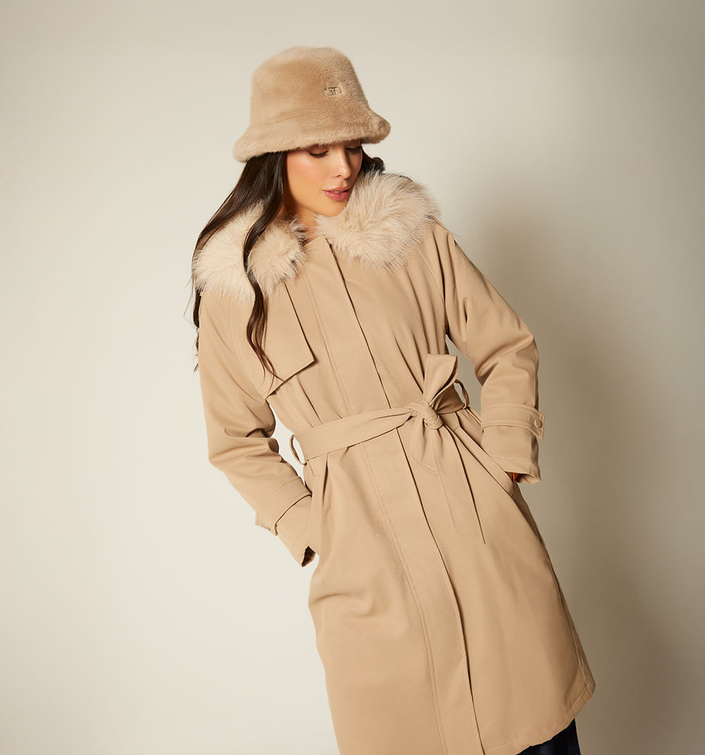 Abrigo Largo Cuello Sintetico Y Cinturon