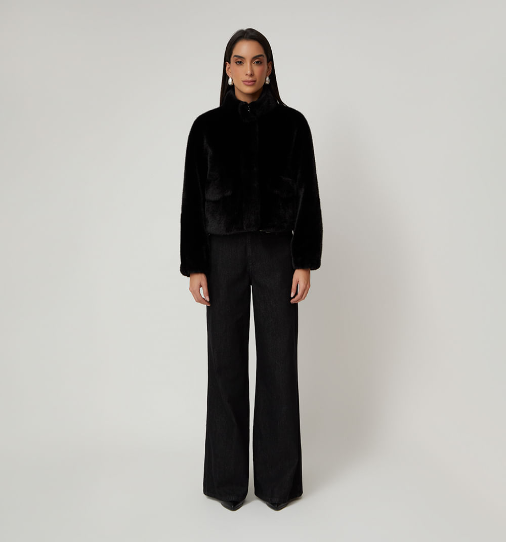 Chamarra Peluda Manga Larga Cuello Alto