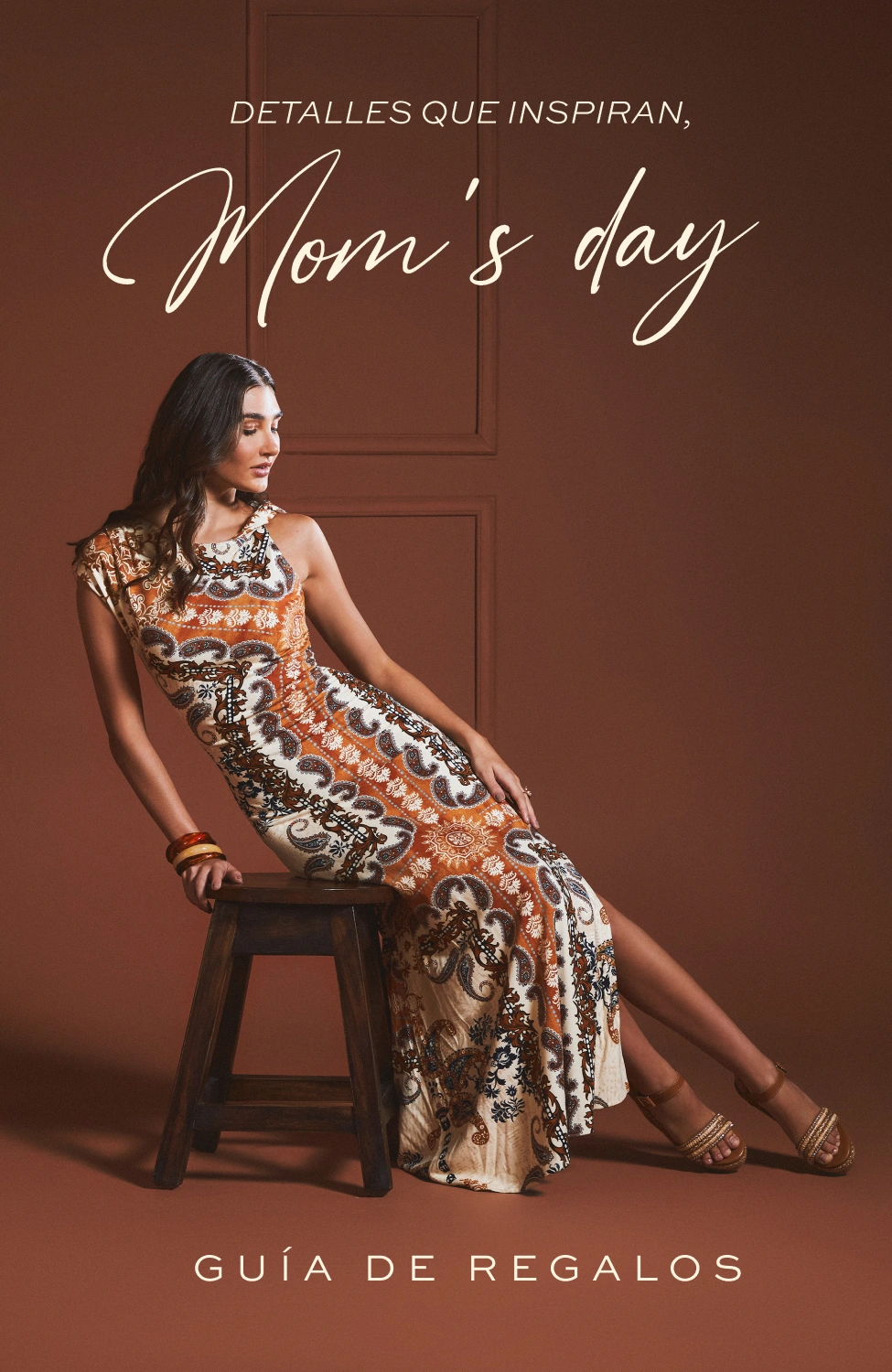 Ropa para mujer ideal para regalo del día de la madre con blazer en tonos neutros